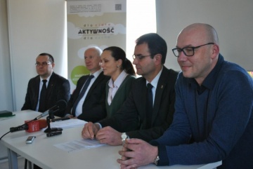 Z ankietą do organizacji