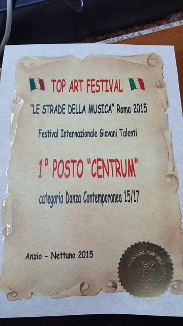 Centrum na Międzynarodowym Festiwalu Talentów we Włoszech
