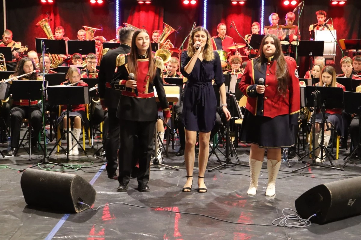 Koncert orkiestr dętych z Kramska i Brzeźna podbił serca publiczności