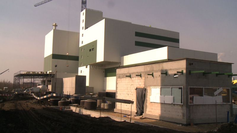 Spalarnia rośnie. Pooglądaj sobie!