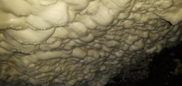 Ocieplanie pianami natryskowymi poliuretanowymi - AIWILO