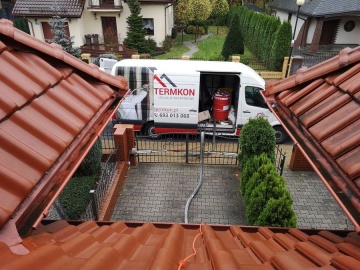 Termkon ocieplanie budynk&oacute;w pianką poliuretanową