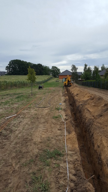 USŁUGI KOPARKO ŁADOWARKĄ JCB 3CX Dariusz Markowski