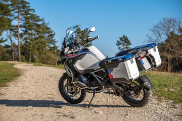 Oklejanie pojazd&oacute;w folią Milgraf Konin