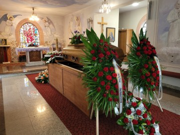 Zakład Pogrzebowy Kosmowski Turek - Profesjonalne Usługi Pogrzebowe w Turku