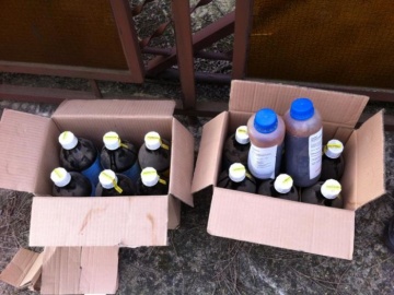 Nielegalna fabryka tytoniu