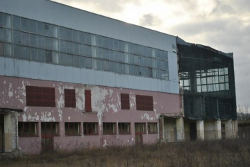 Konwart przysłonięty