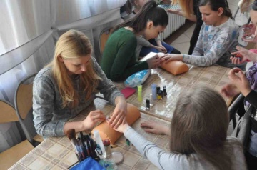 kosmetyczki-dla dzieci