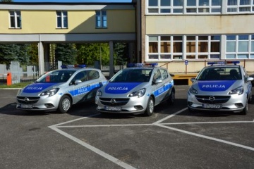 Policja w Koninie i Rychwale wzbogaciła się o nowe radiowozy