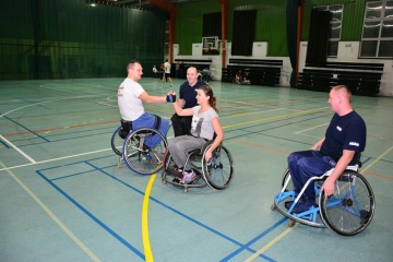 Policjanci rozegrają mecz z koszykarzami na wózkach inwalidzkich