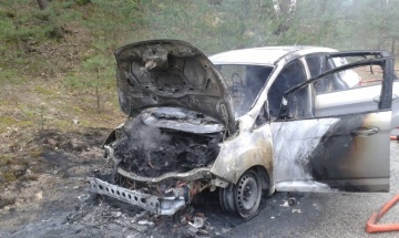 Konińscy strażacy gasili kolejny pożar samochodu