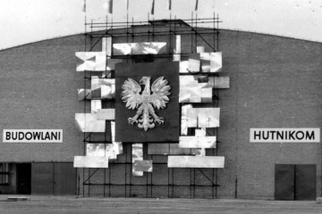 Po otwarciu huty znaleźli premiera Cyrankiewicza pod zbożem