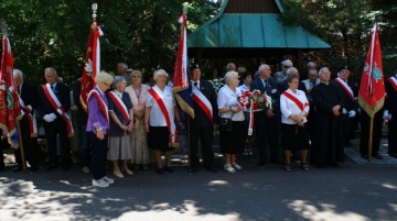 Kilkaset osób ze Związku Sybiraków RP przybyło do Lichenia