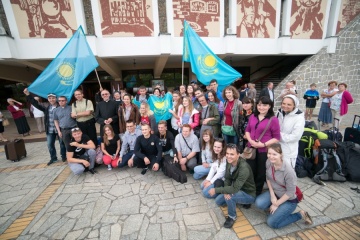 Przed ŚDM. Goście z Kazachstanu zatrzymali się w Koninie