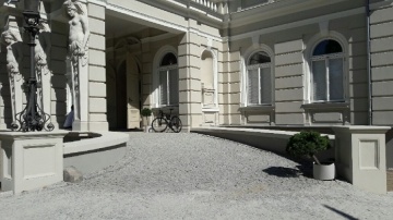 Kościelec. Odrestaurowany pałac plastyków do zwiedzania