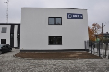 Wybuch bomby na komisariacie w Kłodawie. Sprawca nieznany