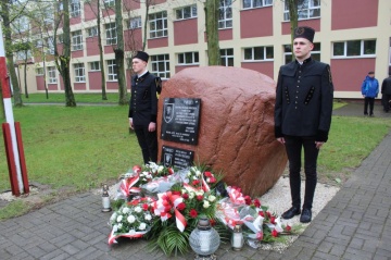 Ocalić od zapomnienia na skwerze Ofiar Zbrodni Katyńskiej