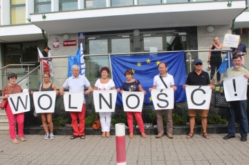 Sądny dzień! Odwaga staje się w cenie. Cecha wolnego człowieka