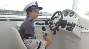 Dzień dobry z tramwaju. Biegnij, aby nadążyć!