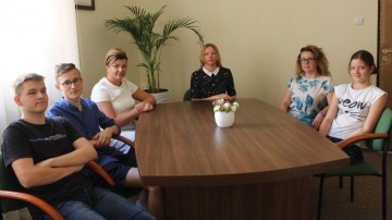 Nie muszą douczać się po szkole. Dwujęzyczność wraca na Chorzeń