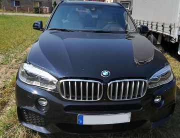 Tuliszków. Policjanci odzyskali skradzione w Niemczech BMW