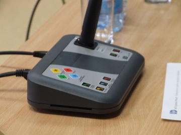 Radni powiatowi testowali nowy elektroniczny system głosowania