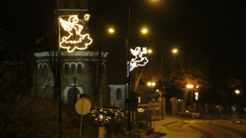Stare Miasto. Iluminacje świąteczno - noworoczne do stycznia