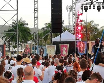 Licheń w Panamie. Wizerunki maryjne na obchodach Dni Młodzieży