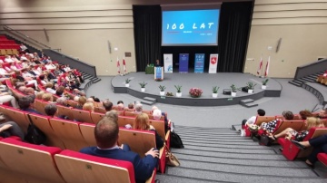 Konin. Kuratorzy świętowali 100-lecie polskiej kurateli sądowej