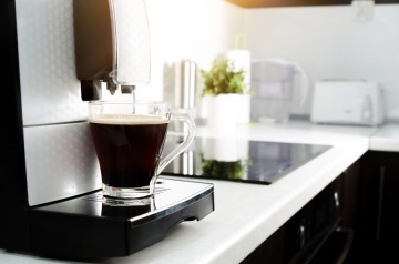 Odkamienianie ekspresu do kawy - praktyczne wskazówki