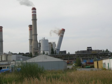 Zostały tylko trzy kominy