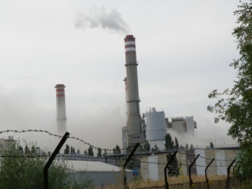 Zostały tylko trzy kominy