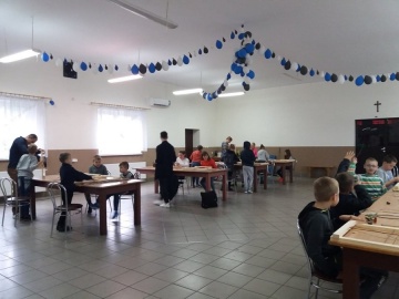 Warsztaty plecionkarskie w Radolinie. Tworzyli jesienne obrazy