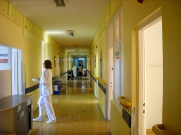 Porodówka rodzi się w bólach