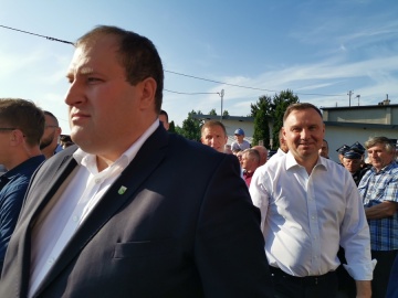 Wierzbinek ma w sobie jakiś symbol, takiej Polski, jakiej chcę