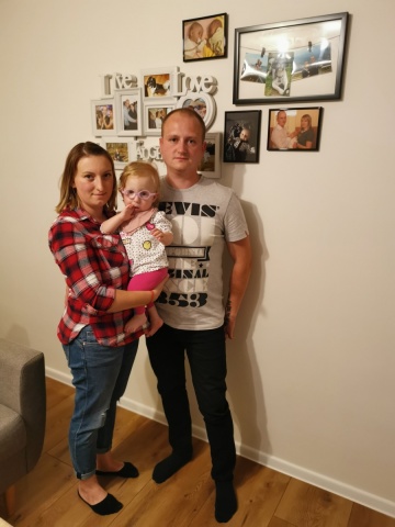 Wielu dla niej âpompujeâ, a pieniędzy wciąż brakuje. Poznajcie Alę!