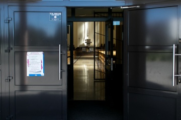 Konin. Kwarantanna przez wspólny obiad. Księża czekają na wymaz