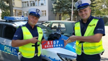 Policjanci wydziału ruchu drogowego na ogólnopolskiej antenie