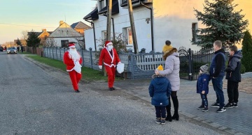Korowód Świętego Mikołaja przejechał przez całą gminę Rychwał
