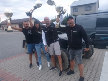 Polskie Safari. Kamena Rally Team pierwszy w klasie i w generalce