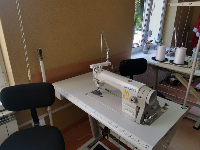 Powiat koniński uruchomił nowoczesną pracownię dla przyszłych krawców.