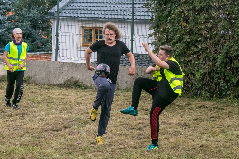 Rozegrali mecz przy Restart Labie. Do gry zapraszają też prezydenta