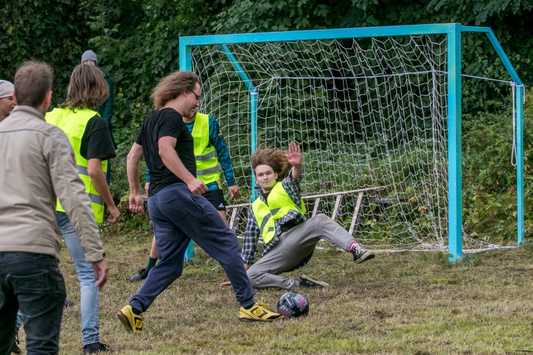 Rozegrali mecz przy Restart Labie. Do gry zapraszają też prezydenta
