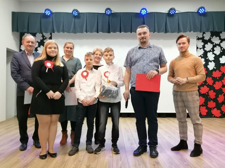 Śpiewali dla Niepodległej. Gminny Przegląd Piosenki Patriotycznej w Golinie