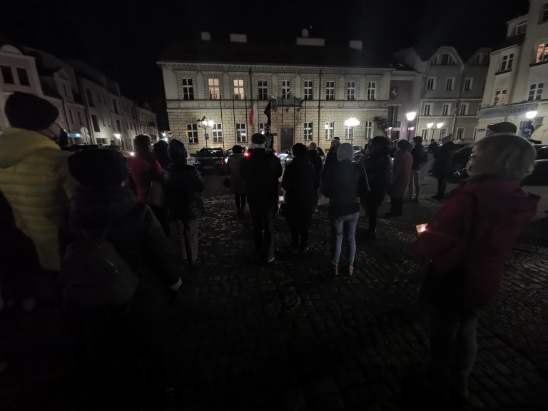 Ani jednej więcej! Przemaszerowali ulicami miasta ku pamięci Izabeli z Pszczyny