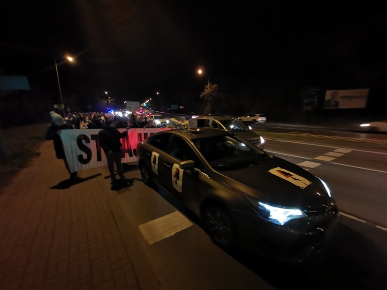 Ani jednej więcej! Przemaszerowali ulicami miasta ku pamięci Izabeli z Pszczyny