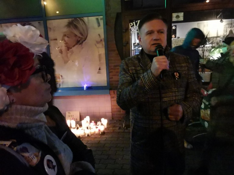 Ani jednej więcej! Przemaszerowali ulicami miasta ku pamięci Izabeli z Pszczyny