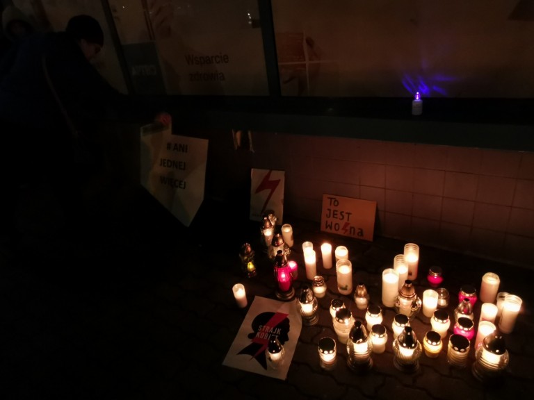 Ani jednej więcej! Przemaszerowali ulicami miasta ku pamięci Izabeli z Pszczyny