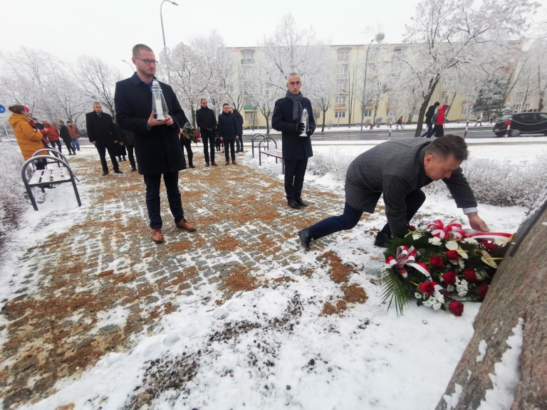 „Niech ta pamięć będzie przestrogą”. 40 lat temu wprowadzono stan wojenny
