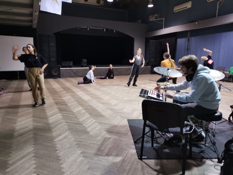 Koniński Teatr Tańca działa na ostro. Intensywność to ich specjalność